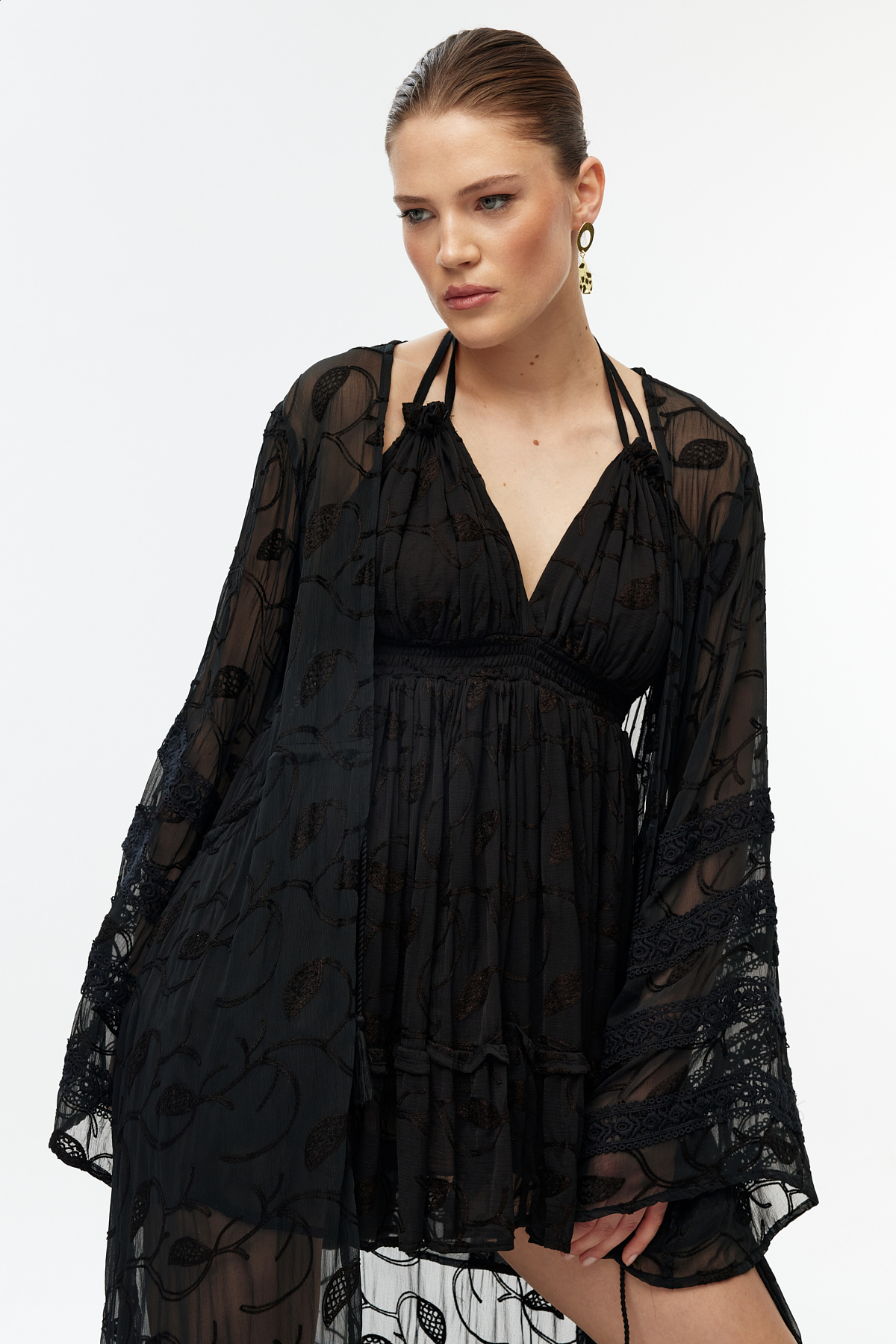Şifon Dantel Detaylı Uzun Kimono